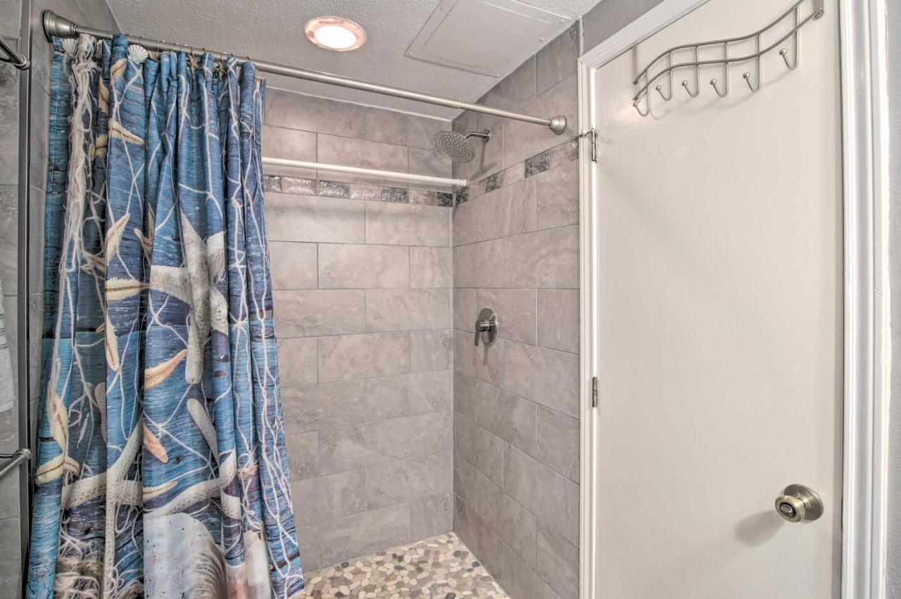 Sunny Oceanfront Condo On South Padre Island Beach Екстериор снимка
